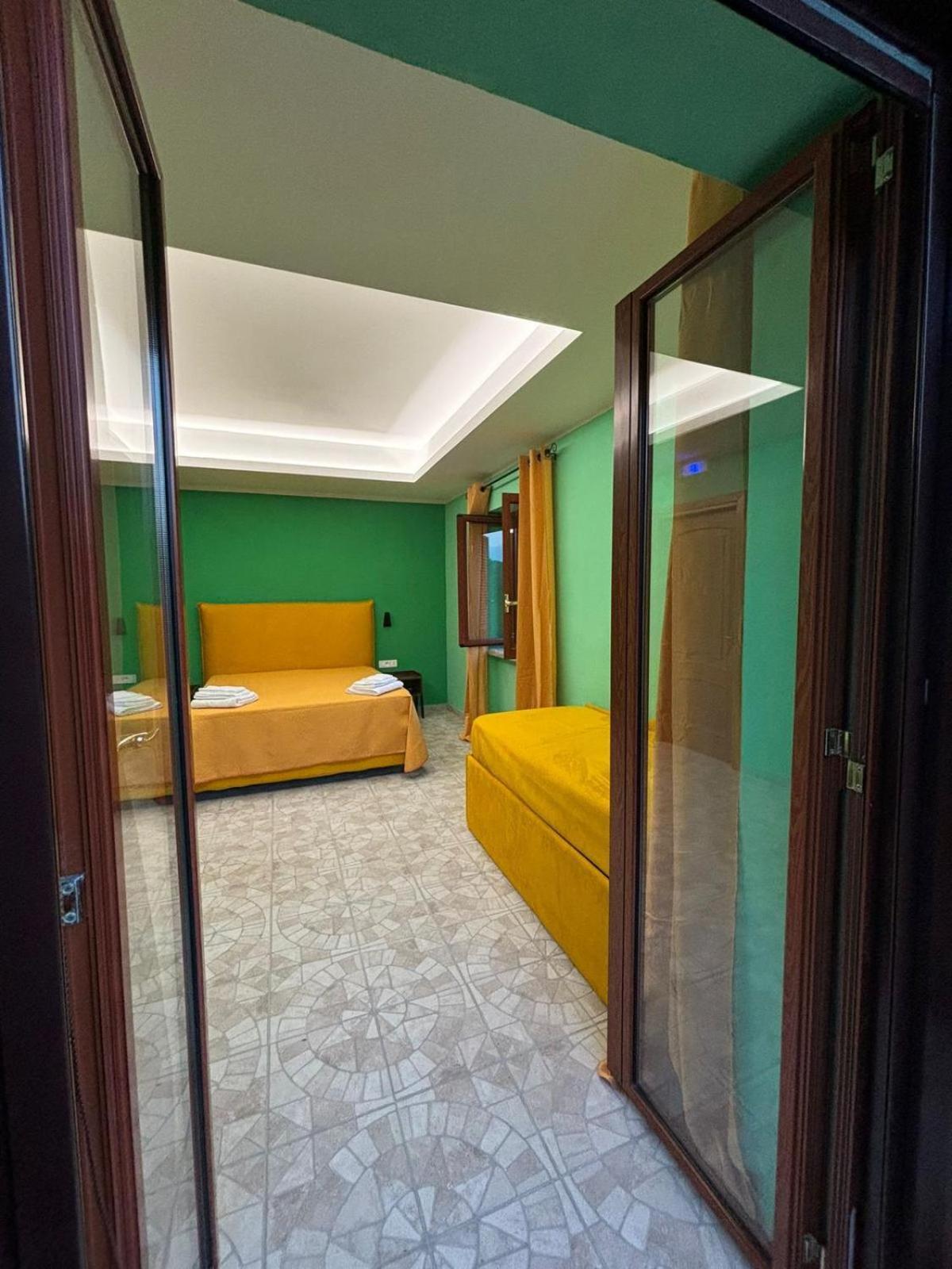 Domus Arco Romano Guest House Itri Εξωτερικό φωτογραφία