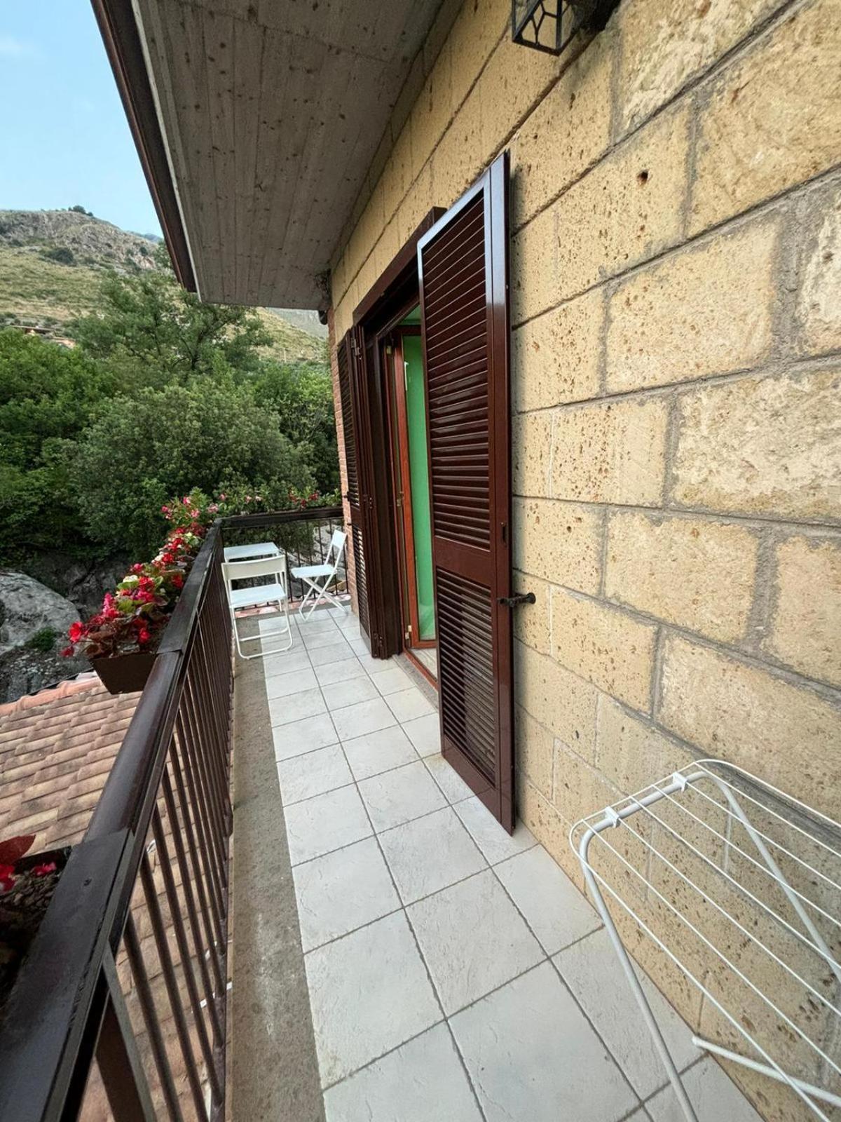 Domus Arco Romano Guest House Itri Εξωτερικό φωτογραφία