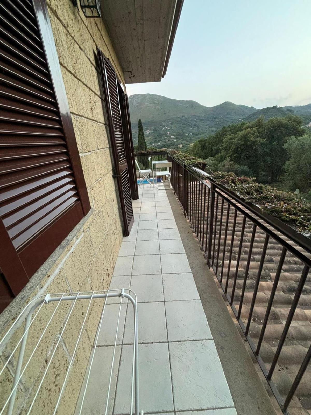 Domus Arco Romano Guest House Itri Εξωτερικό φωτογραφία