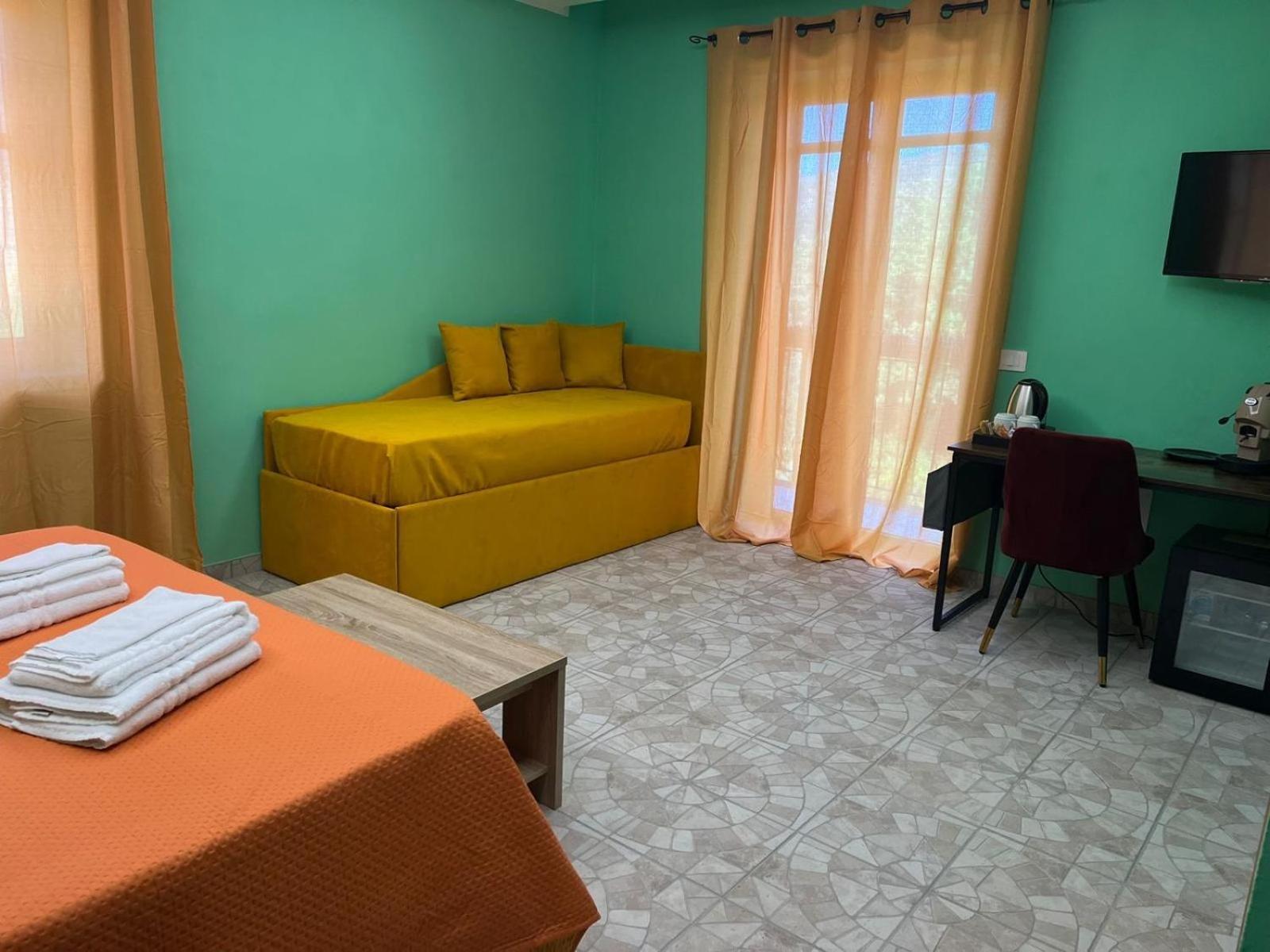 Domus Arco Romano Guest House Itri Εξωτερικό φωτογραφία