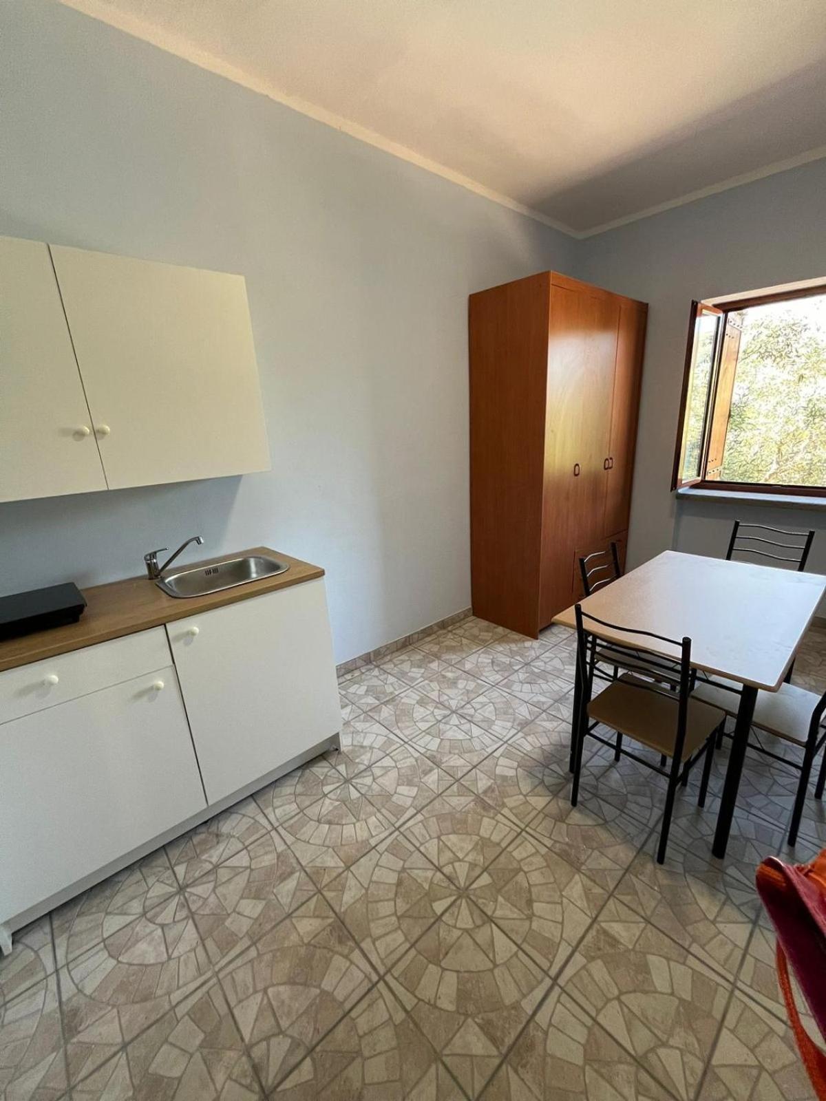 Domus Arco Romano Guest House Itri Εξωτερικό φωτογραφία